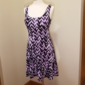 Purple and black zigzag print dress